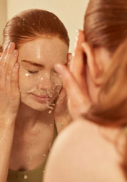 NEW!!! The Body Shop Aloe calming cream cleanser 250ml