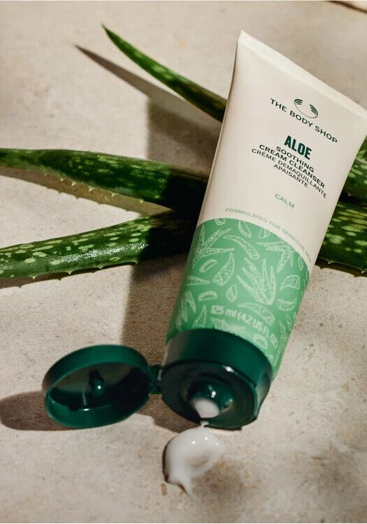 NEW!!! The Body Shop Aloe calming cream cleanser 250ml