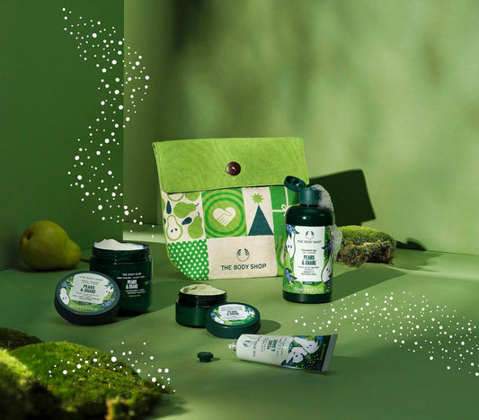 Body Shop 4 piece Pears And Share Essential Gift Set Limited Edition 