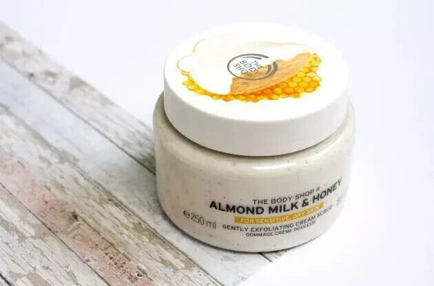 NEW!!! The Body Shop Almond Milk & Honey Body Scrub