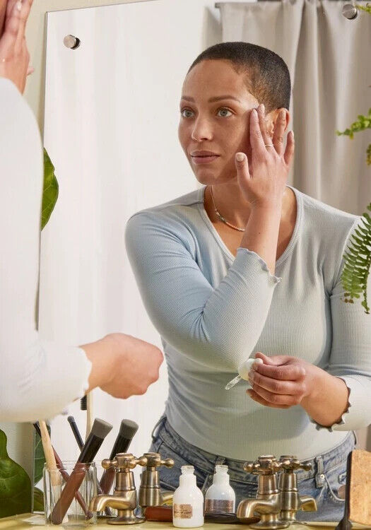 NEW!!! The Body Shop Drops of Light Brightening Serum - 30ml