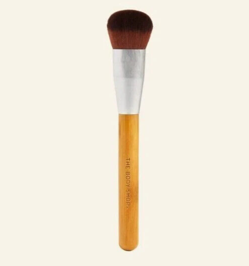 NEW!!! The Body Shop Foundation Buffing Brush