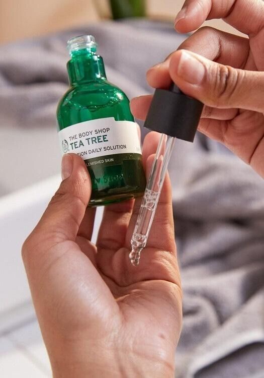 NEW!!! The Body Shop Daily Solution Tea Tree 50ml