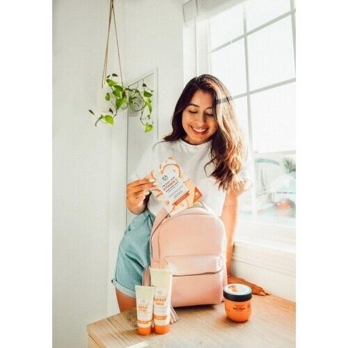 NEW!!! The Body Shop Vitamin C Glow Sheet Single Use Mask