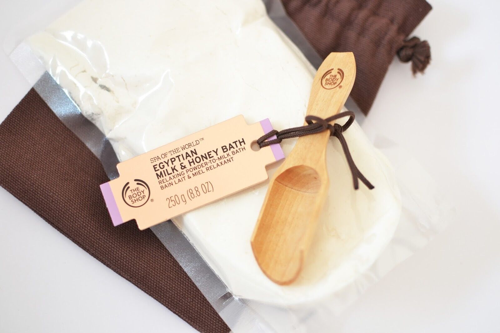 NEW!!! The Body Shop Egyptian Milk Honey Bath Powder 250g