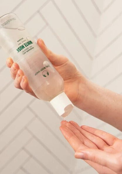 NEW!!! The Body Shop White Musk Sumptuous Silk Shower Gel- 250ml