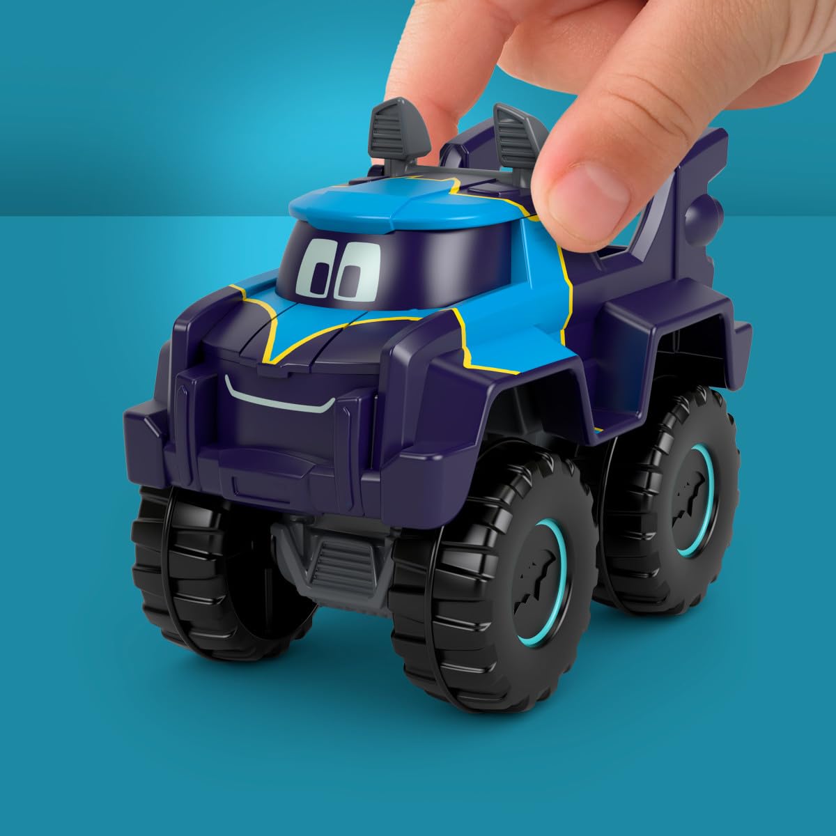 Fisher-Price DC Batwheels Buff The Bat-Truck 1:55 Scale Vehicle