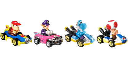 Hot Wheels Mario Kart Vehicle 4-Pack, Set of 4 Fan-Favorite Characters Includes 1 Exclusive Model, Collectible Gift for Kids & Fans Ages 3 Years Old & Up