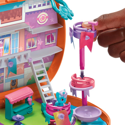 My Little Pony Mini World Magic Compact Creation Maretime Bay Toy - Portable Playset with Sunny Starscout Pony for Children from 5 Years, Multicoloured, F5248, 5.1 x 20.3 x 16.5 cm